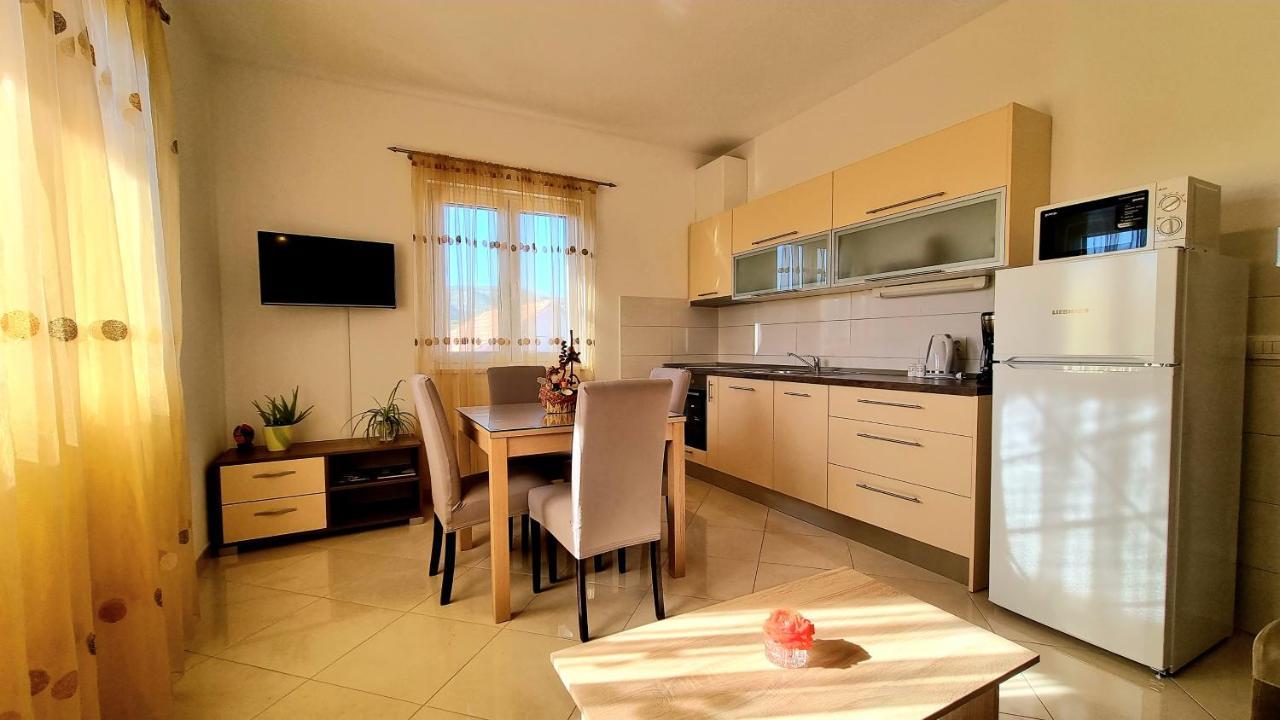 Apartments Bava Trogir Exteriér fotografie